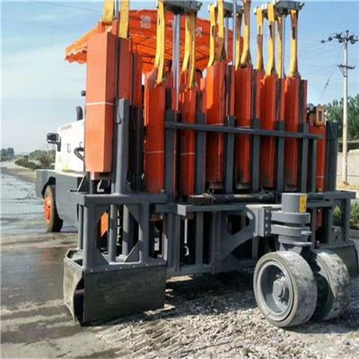 武漢多錘頭破碎機(jī)舊路翻新加班加點(diǎn)施工